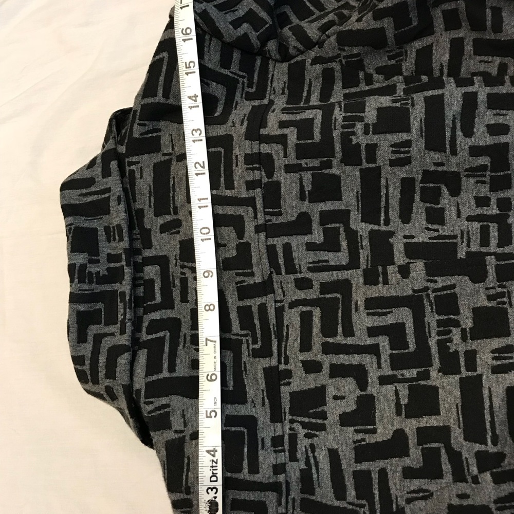 Geometric print jacket - Picture 4 of 8